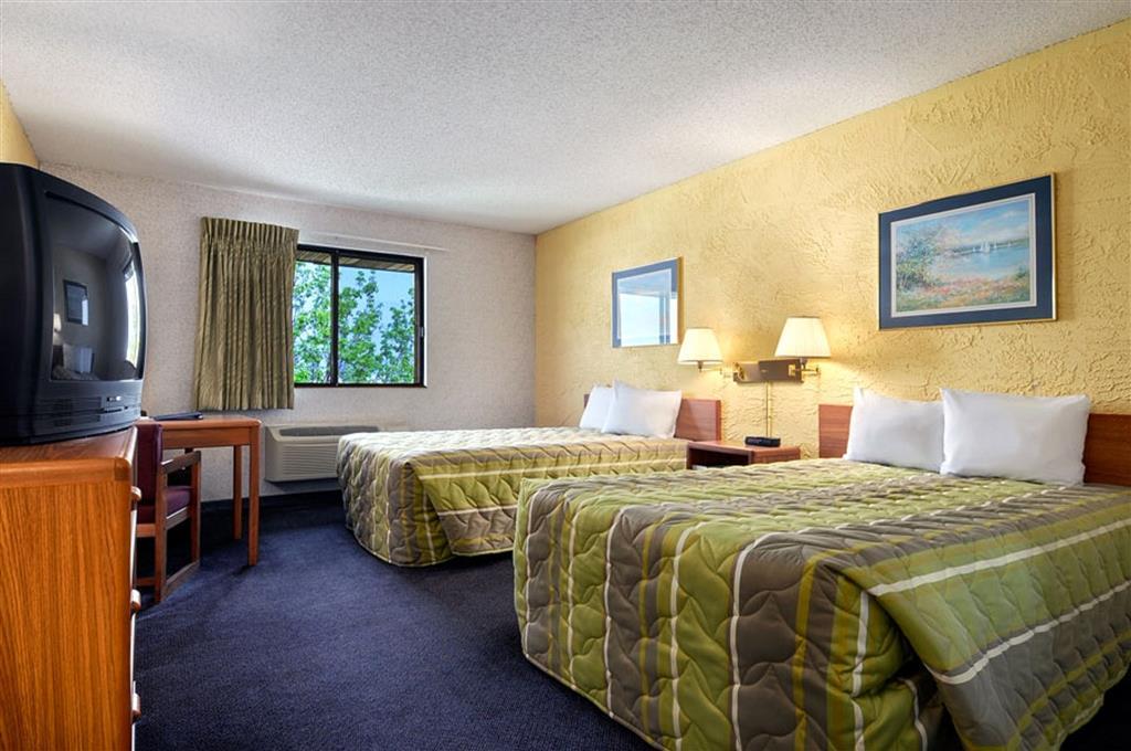 Rodeway Inn Grand Rapids Room photo